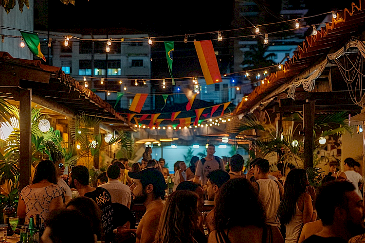  Bares e Restaurantes otimistas com feriados