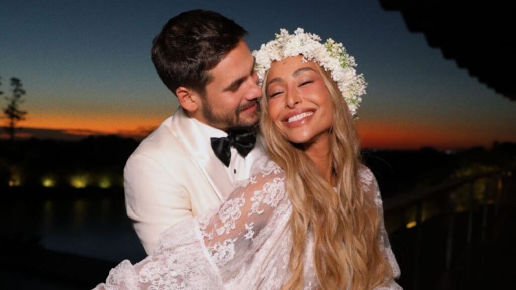  Sabrina Sato e Nicolas Prattes celebram casamento 